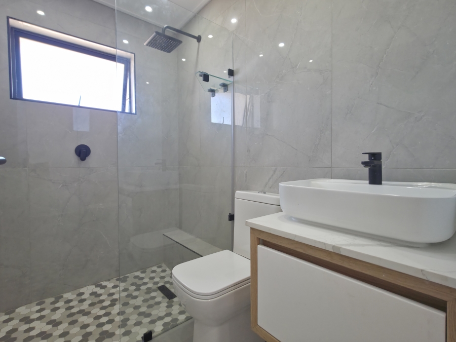 3 Bedroom Property for Sale in Marina Martinique Eastern Cape